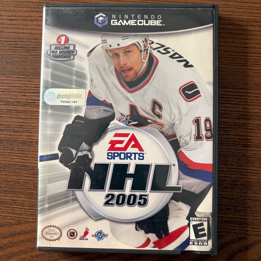 EA Sports NHL 2005 Nintendo GameCube NTSC Good Condition Sports Hockey Game